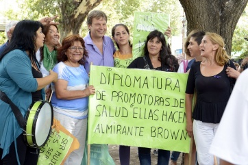 Los intendentes bonaerenses rindieron homenaje a la mujer