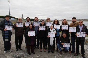 En las Islas Malvinas, el oficialismo emprende una cruzada por la memoria