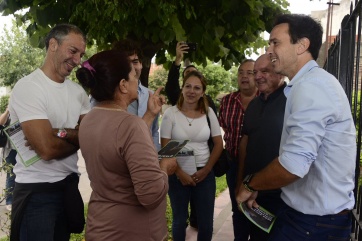 La intimidad del primer timbreo masivo: todos los distritos, todos los nombres, todas las fotos