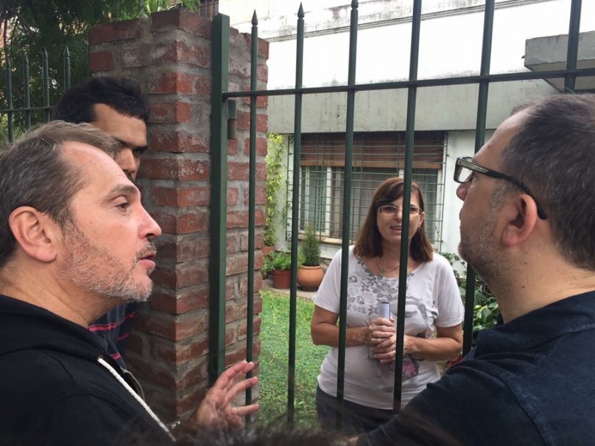 La intimidad del primer timbreo masivo: todos los distritos, todos los nombres, todas las fotos