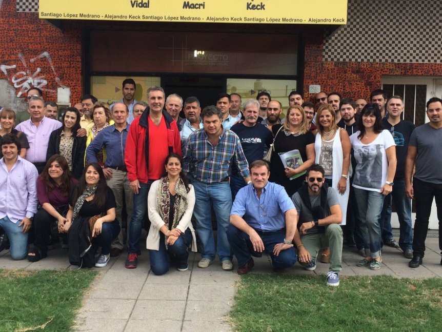La intimidad del primer timbreo masivo: todos los distritos, todos los nombres, todas las fotos