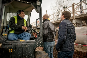 Cambiemos apuesta a los trenes para apuntalar la campaña en terreno massista