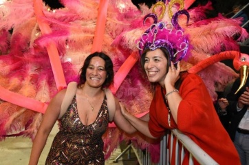 Treinta intendentes, treinta fotos: carnaval a full, carnaval toda la vida