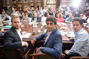 Docentes: los gremios rechazaron una oferta 