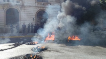 Caso Alcaraz: mientras la gente muere, el Gobierno y Magario se pasan la pelota