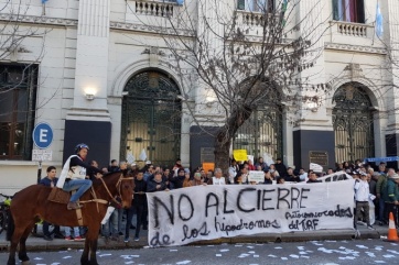 Por unanimidad, Concejo Deliberante rechazó los recortes al turf