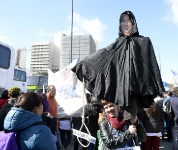 La masiva marcha docente por el centro de La Plata en fotos