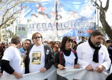 La masiva marcha docente por el centro de La Plata en fotos