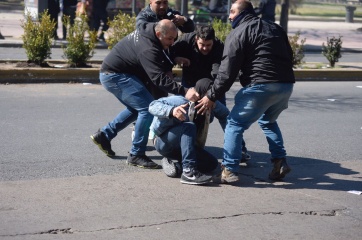 Astillero Río Santiago: los disturbios en La Plata en imágenes
