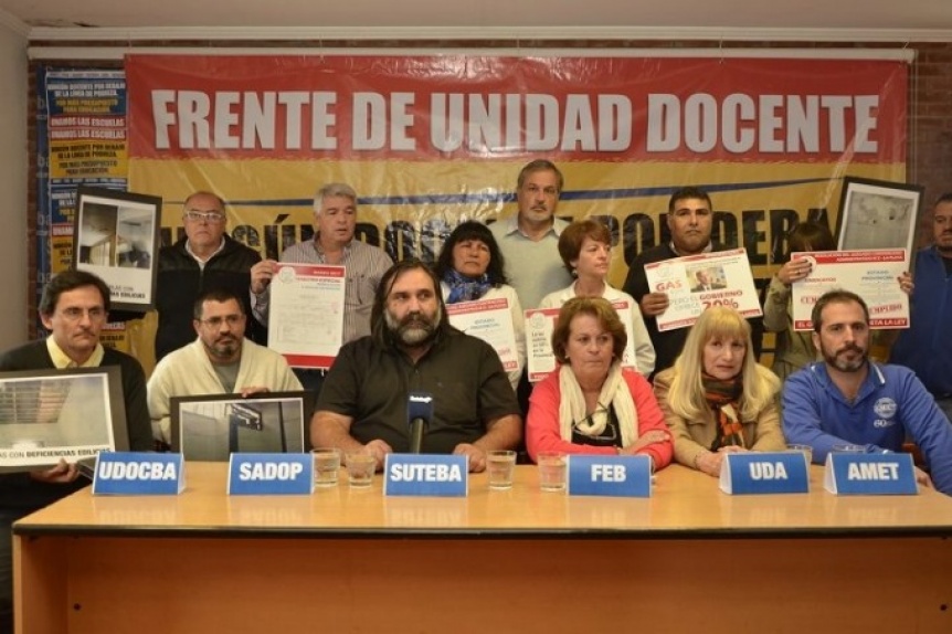 Los docentes siguen el plan de lucha y paran el martes 20