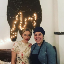 Scarlett Johansson comió en Palermo y revolucionó Buenos Aires