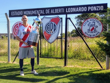 Loco por la Libertadores: intendente peronista podría enfrentar a un ídolo eterno