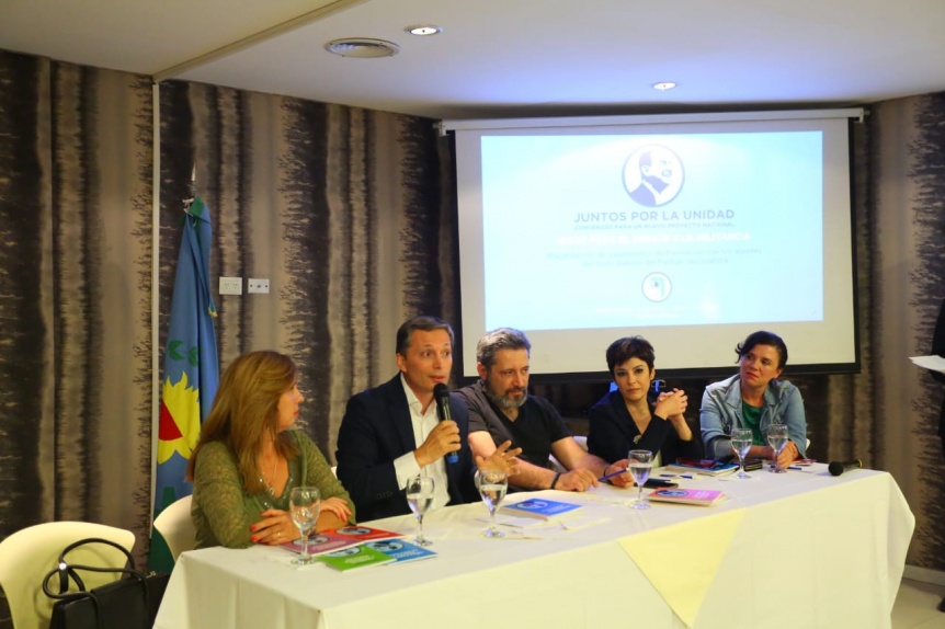 Dirigentes del PJ discutieron ejes de políticas de Estado para desplegar en campaña