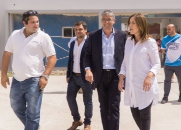 Vidal y Macri aglutinaron a intendentes propios y rivales en recorrida por una obra